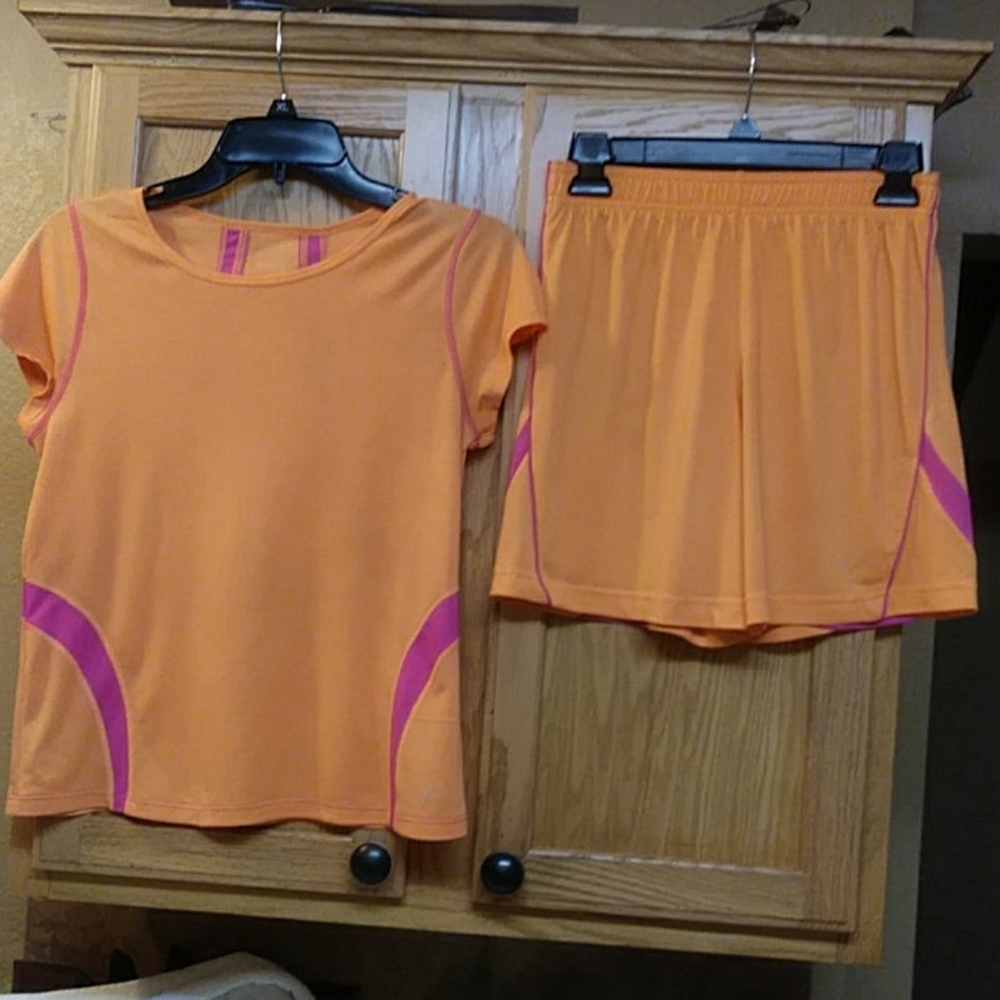 Danskin Girls Shorts Outfit